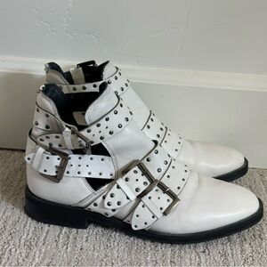 Topshop White Buckled Ankle Boots